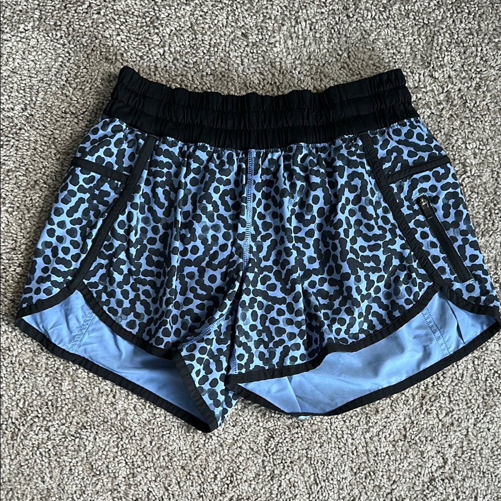 Lululemon Blue Patterned Shorts 4 inch